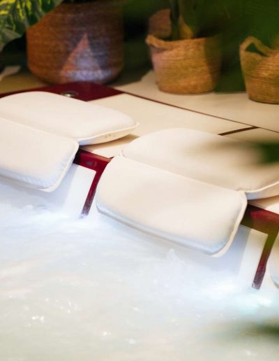 DSC03880 400x516 - Gallery