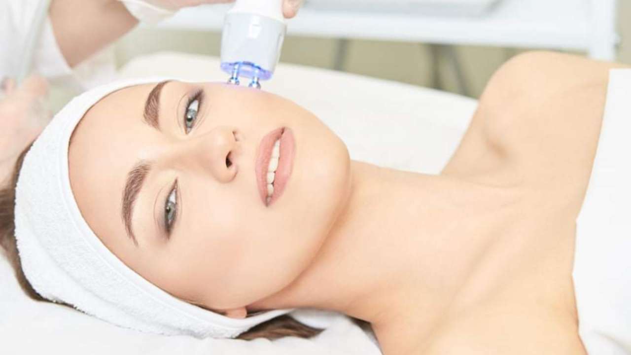 DELUXE MESO GLOW - Beauty Treatments